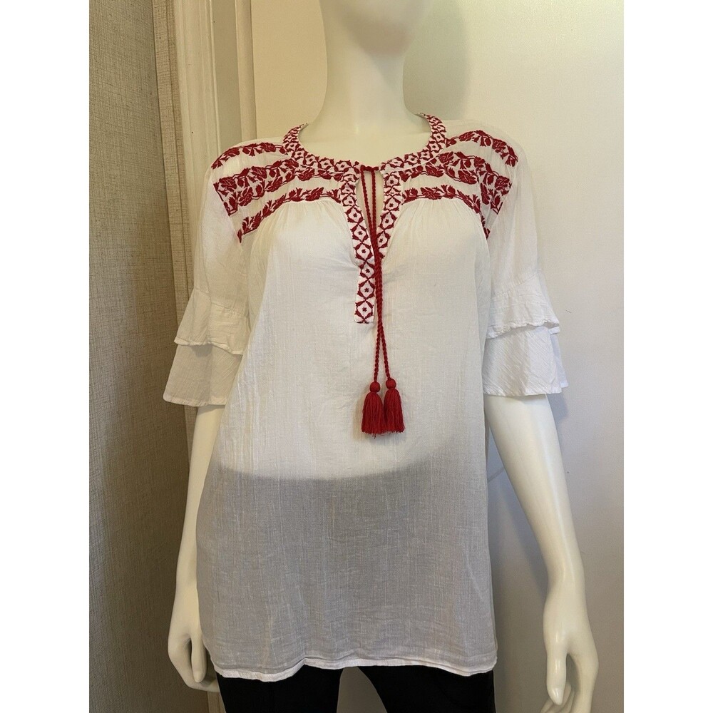 Size XL Liz Claiborne White and Red Embroidered Tunic Top Excellent Preowned